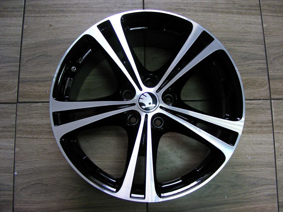 Диски R18 VW ID4,Golf,Touran,Skoda Octavia,Seat Exeo,Mercedes  5/112