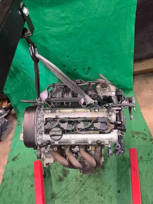 Motor Completo VW GOLF V 1.4 16V (55 kW / 75 cv) [10.2003 - 05.2006] BCA (OEM)