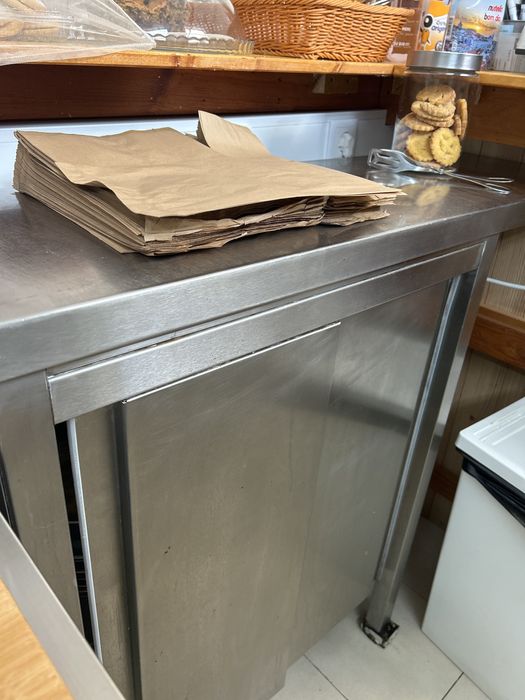 Bancada inox fechada