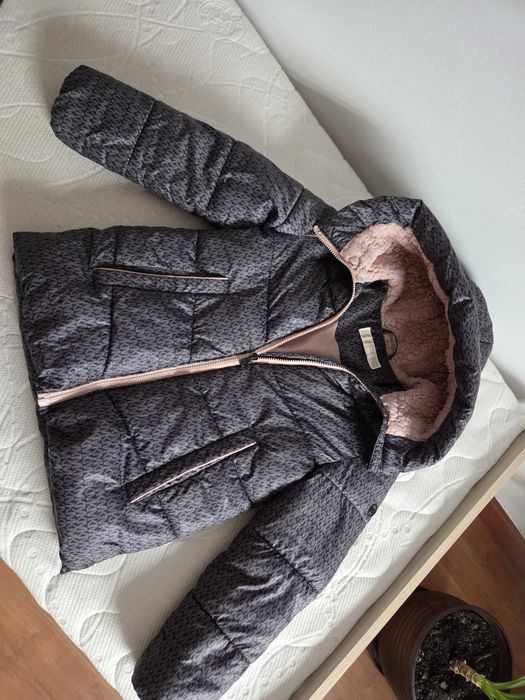 Zimowa logowana kurtka Michael Kors  7/8 lat