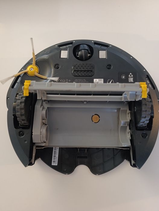 Robot odkurzający iRobot Roomba 698