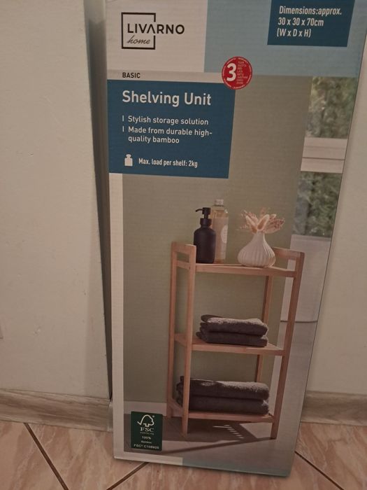 Trzypoziomowy połka bambusowa stojąca