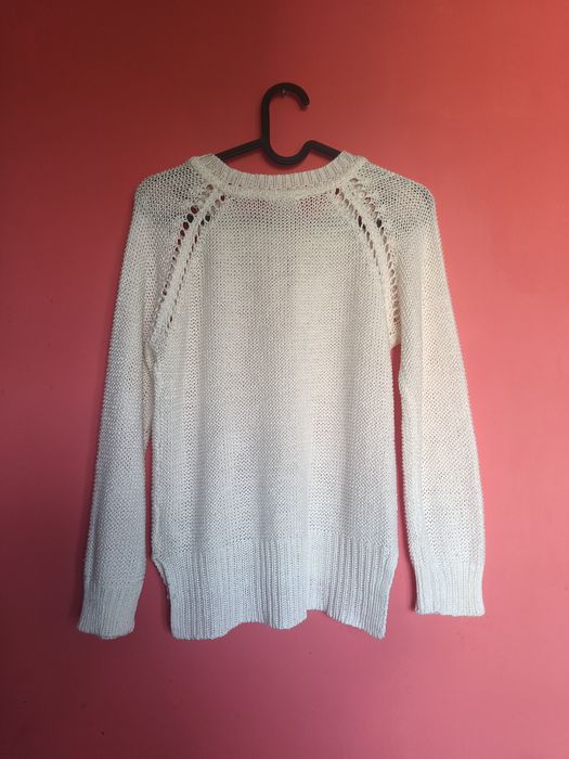 Sweter biały dziewczęcy