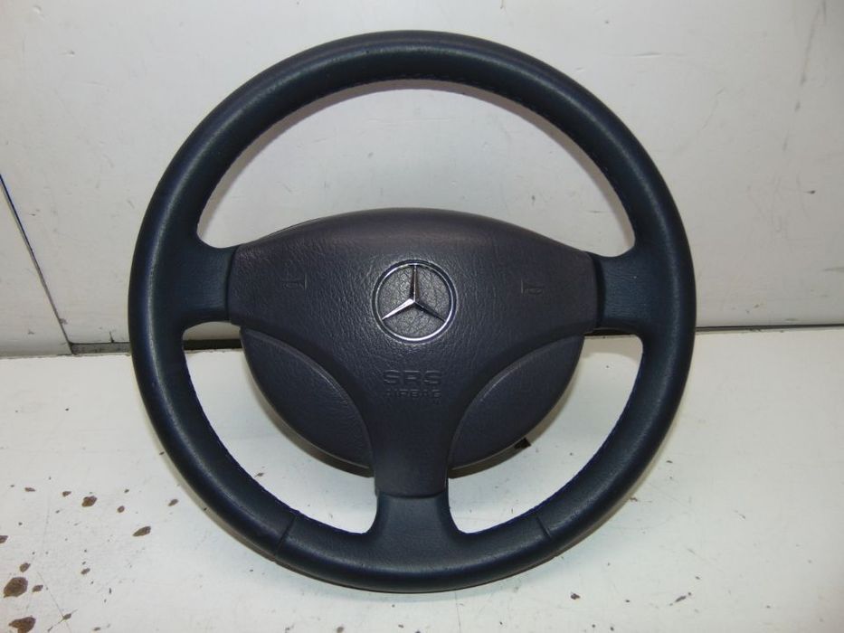 Mercedes a140 class A volante com airbag