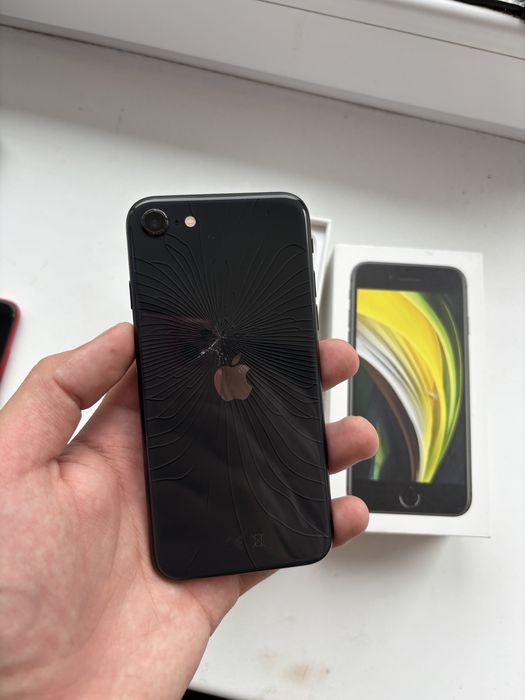 Apple iPhone SE2 128gb  (Neverlock)
