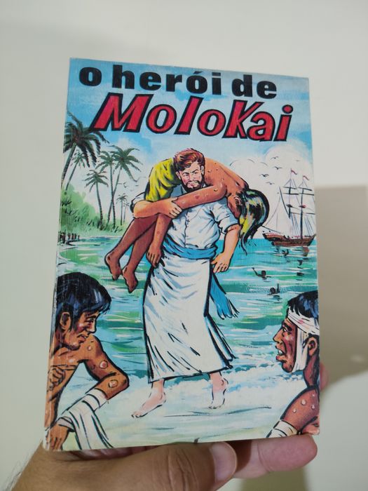 Livros antigos e raros