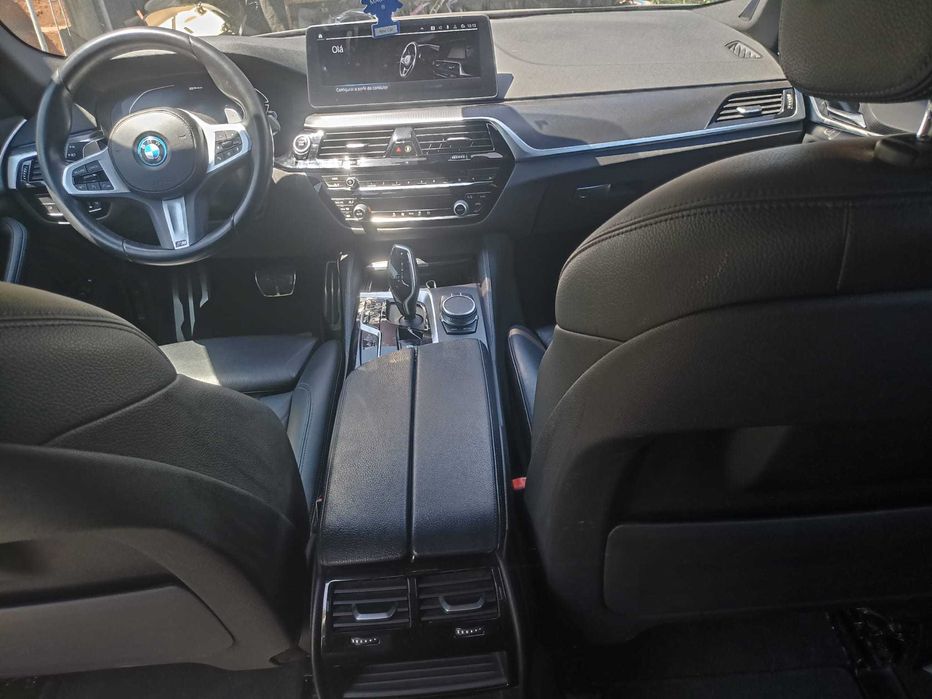 Bmw 530 e gasolina hibrido elétrico 2021 pack M de origem LCI facelift
