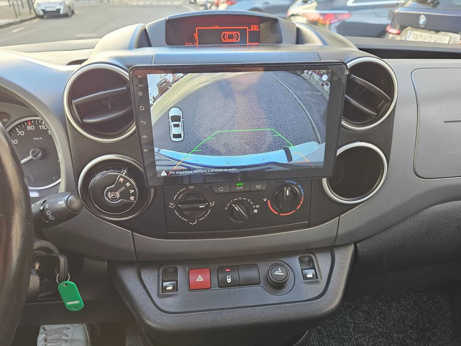 Berlingo 1.6 HDI Com Rampa Para Cadeira Rodas / Mobilidade Reduzida