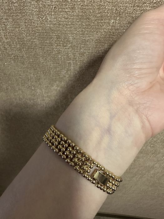 Годинник Genuine Swarovski