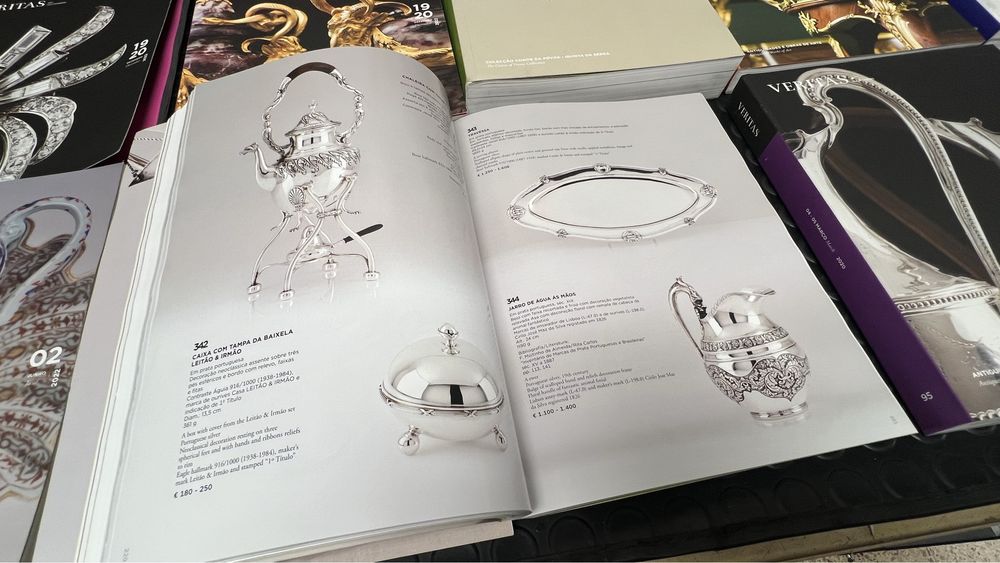 13 Catalogos Leiloes VERITAS pratas mobilias joias quadros