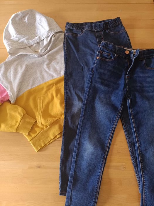 Spodnie i bluza 122/128
