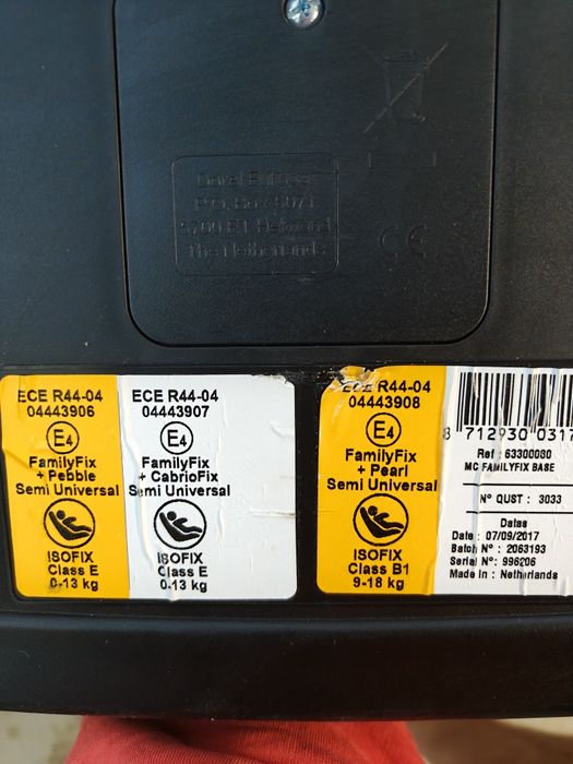 Fotelik samochodowy z bazą  Maxi Cosi Cabrio Fix 0-13kg