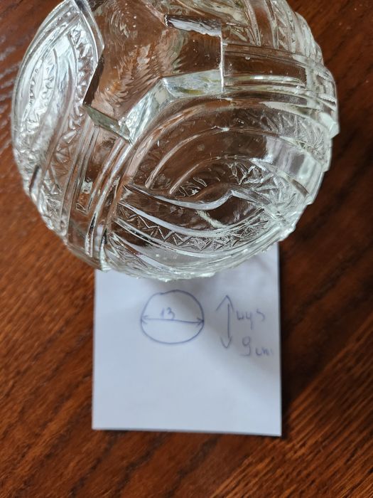 Miseczka z pokrywką