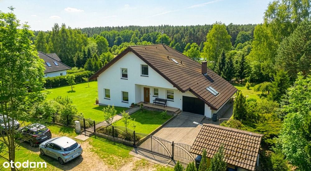 Dom z piękną działką nieopodal Kołobrzegu