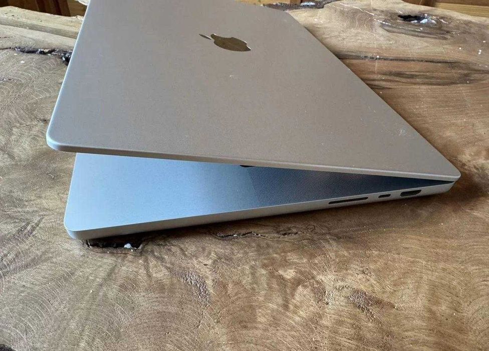 macbook pro m3 pro - купити ноутбуки та аксесуари - Ціна на OLX.ua