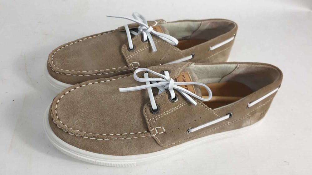 Skórzane bury marynarskie dla chłopca rozmiar  37