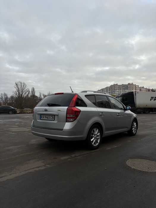 Kia ceed  2009 sw fl