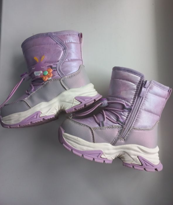 Зимові чобітки для дівчинки