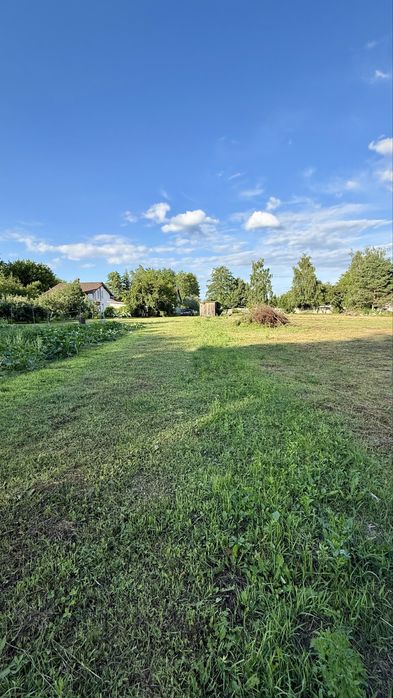 Продаж ділянки 25 сот., с. Старі Безрадичі, Обухів 10 км.,, Київ 20 км.
