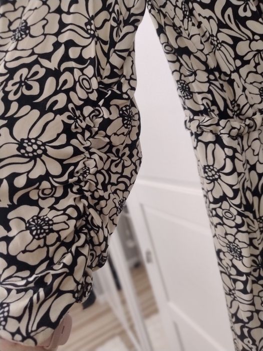 Sukienka długa na guziczki