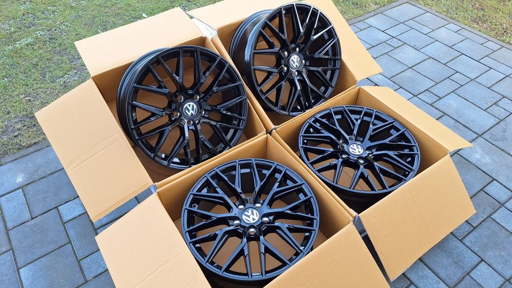Nowe Alufelgi 5x112 R17 Vw Golf VI VII Caddy Passat Skoda Audi A3 A4