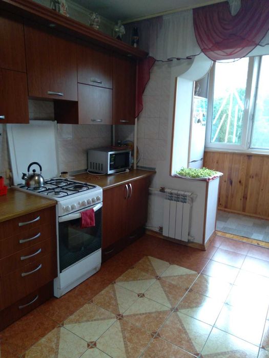 здається кімната,вул.Тростянецька