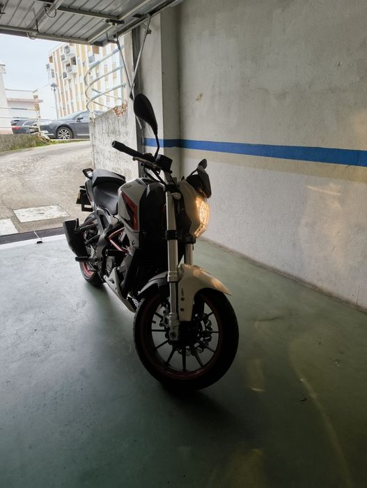 Benelli BN 251 com apenas 19000 km revisão feita recentemente