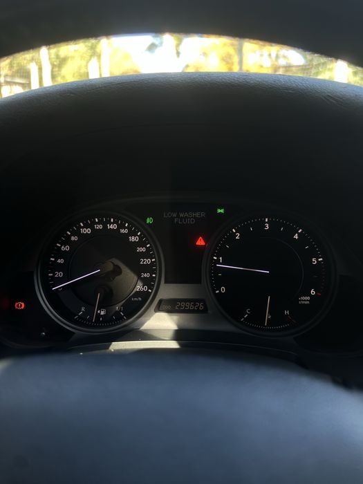 Lexus IS220d 2.2 дизель