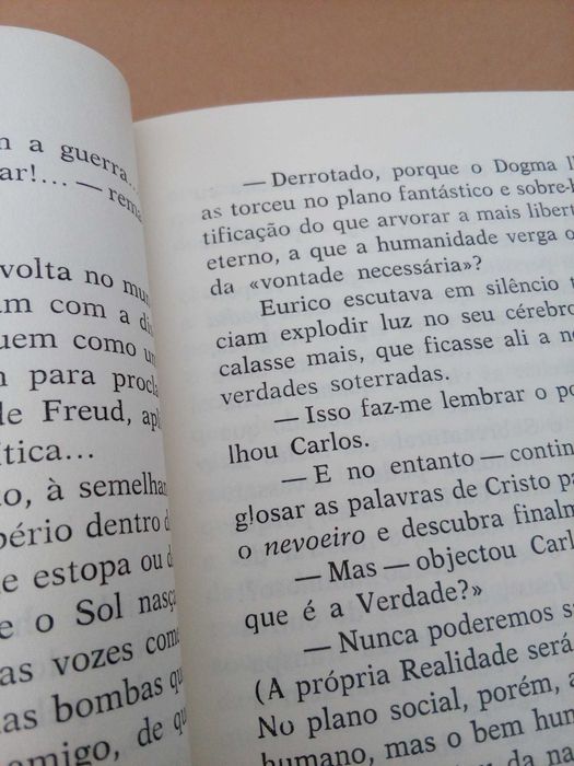 Manuel de Campos Ferreira
O Paraíso Voltou...