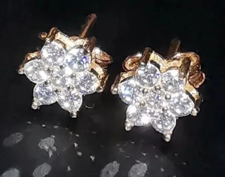 Серьги - пусеты с бриллиантами 0.43 карата
