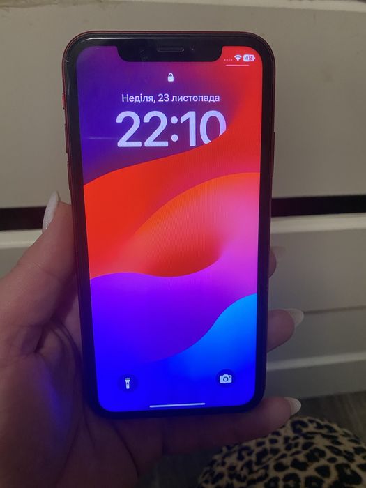 Продам ІPhone XR  64ГБ