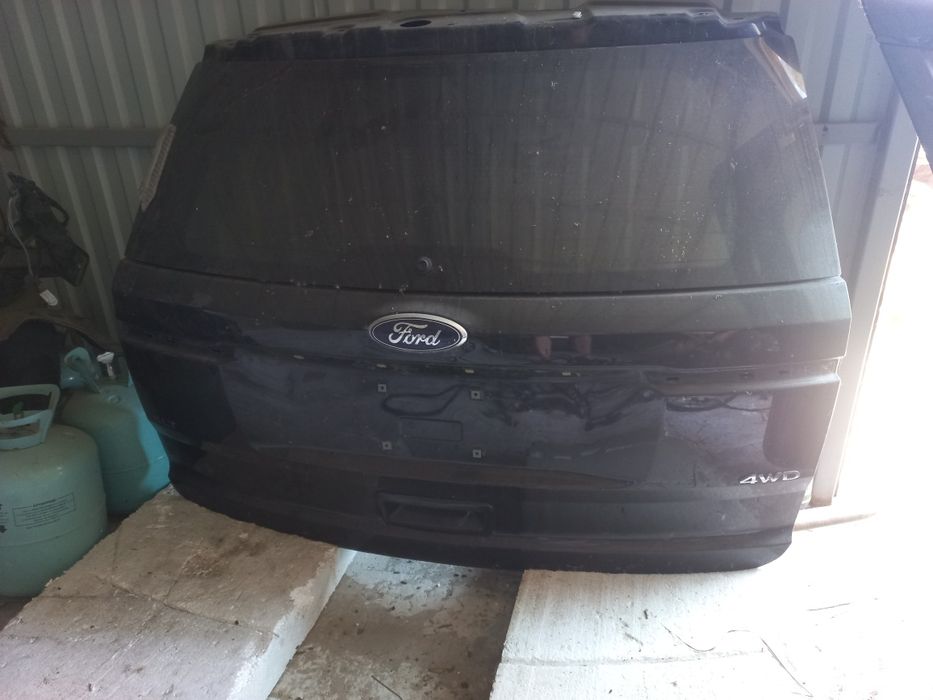Ford explorer  5 ляда дверь багажника.