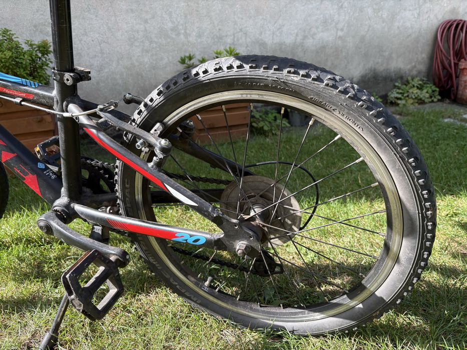 Unibike model Pilot 10, koła 20 cali