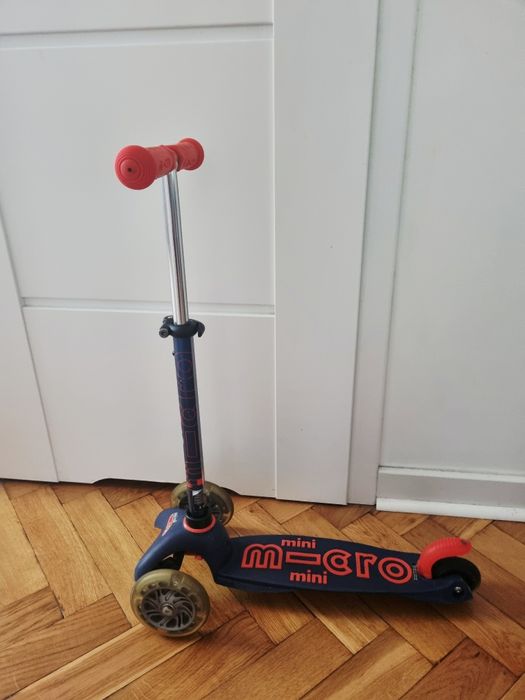 Mini Micro hulajnoga led