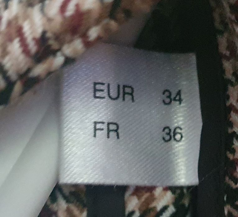 Spodnie z wysoką talią Yessica XS