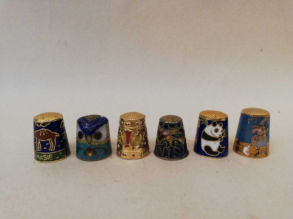 Ferro de engomar antigo