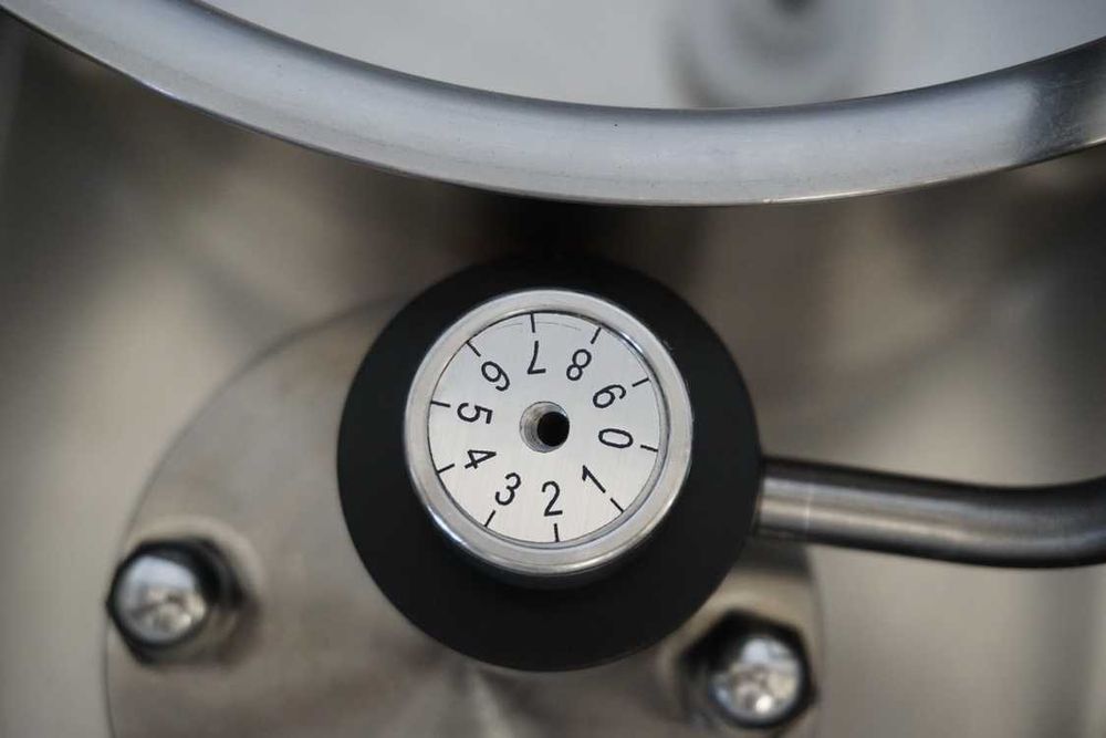 Automat Maszyna Bita śmietana  Sanomat Cremaldi-Vario-Grande 5L