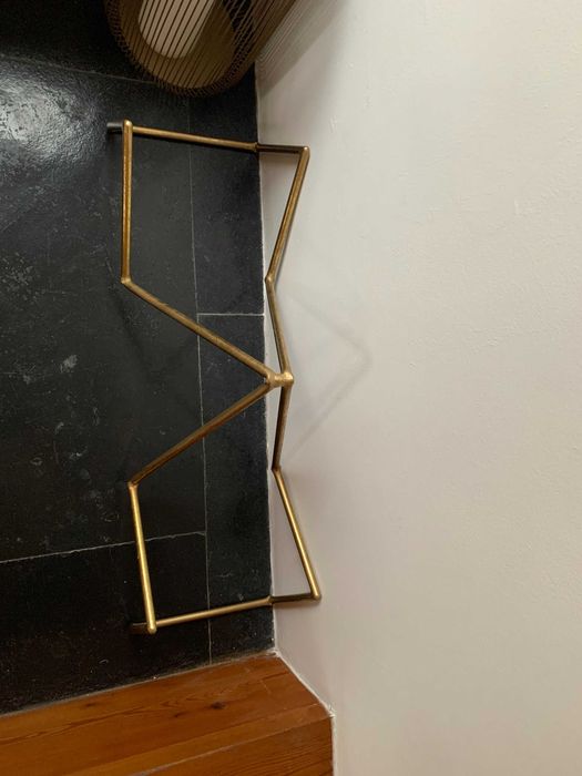 Suporte para livros em metal da Zara Home