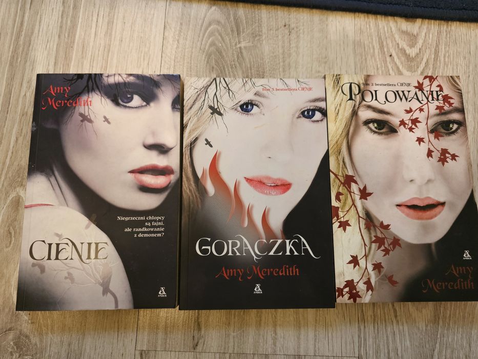 Amy Meredith wampiry cienie gorączka