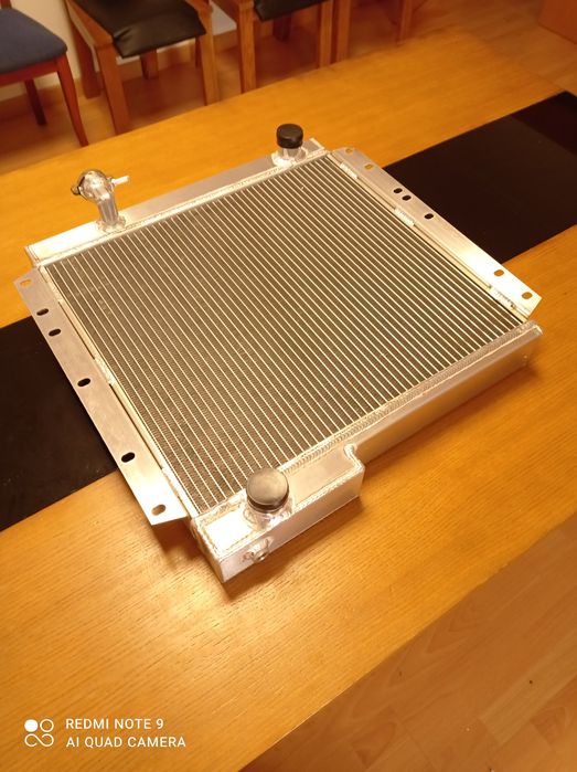 Radiador Aluminio Toyota Land Cruiser BJ40/BJ41/BJ43/BJ44 de 74 a 80