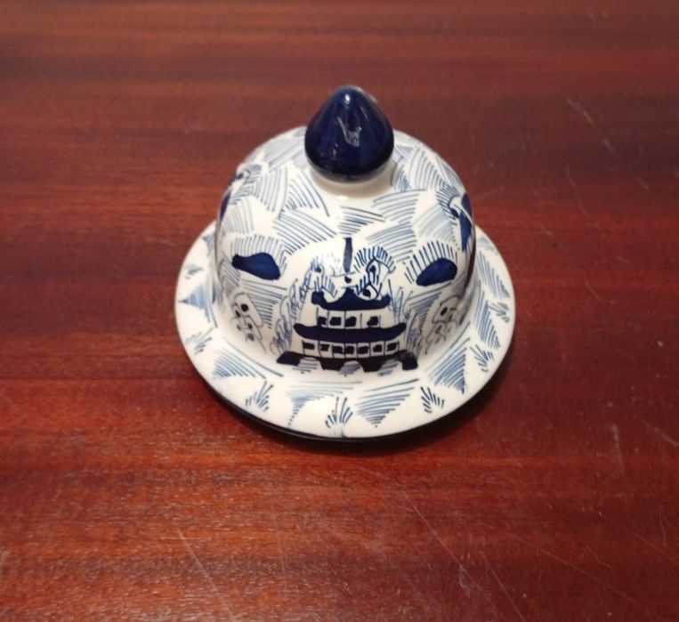 Jarra grande decorativa em muito bom estado