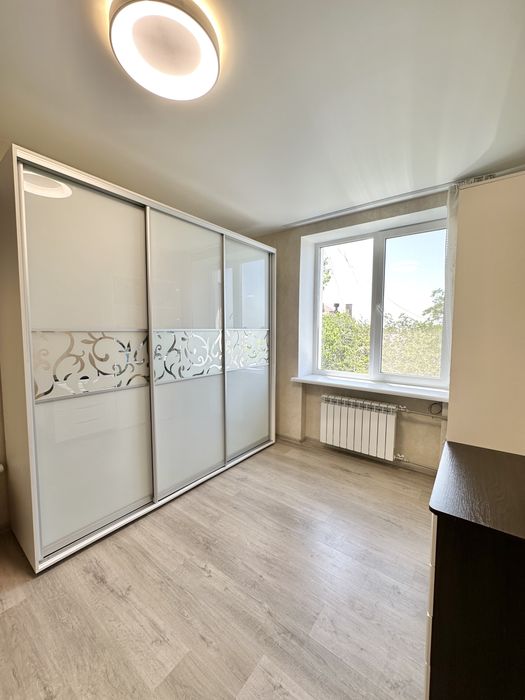 Продаж 3-к квартири в районі площі Маяковського