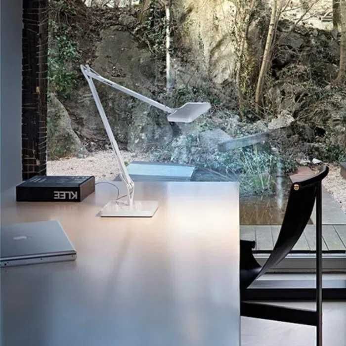 Candeeiro de mesa – KELVIN LED da Flos (Original e Novo)