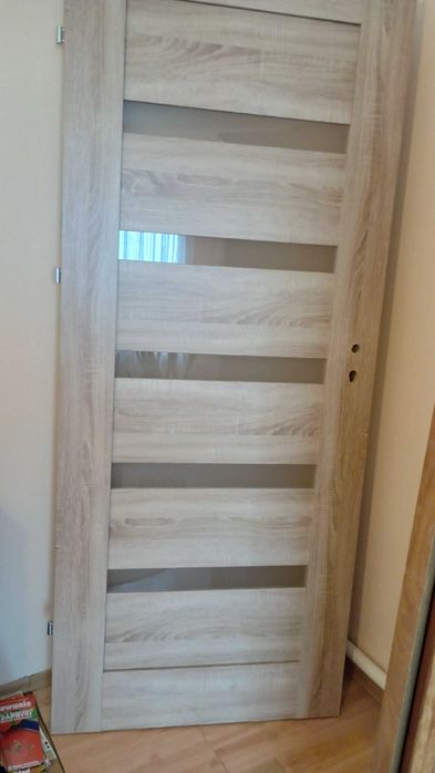 Drzwi wewnętrzne 80 lewe nowe