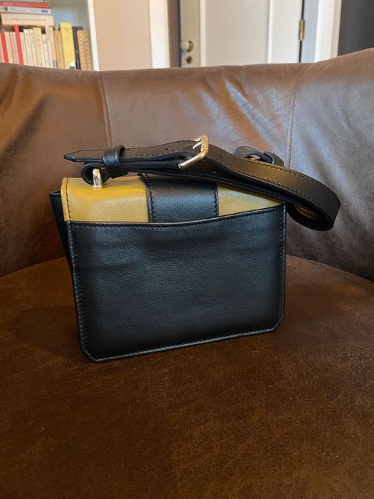 Bolsa Marca Hibourama. Nova