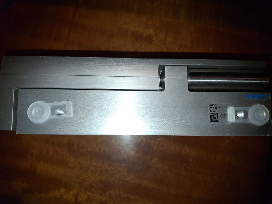 Jednostka mini Festo DGST-25-100-PA