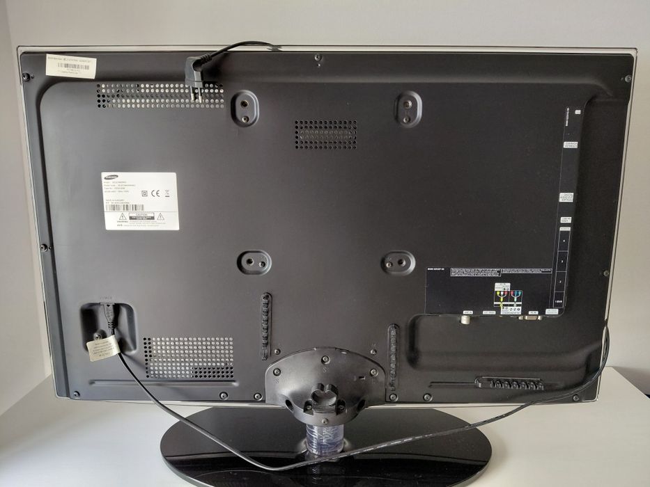 TV Samsung muito bem estimada