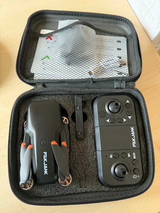 Dron FAKJANK – składany, kamera, pilot, etui