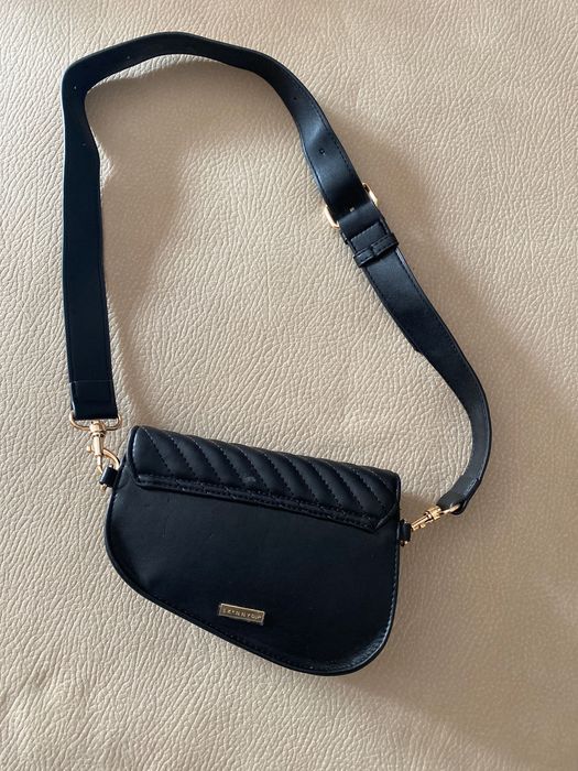 Mala de ombro preta