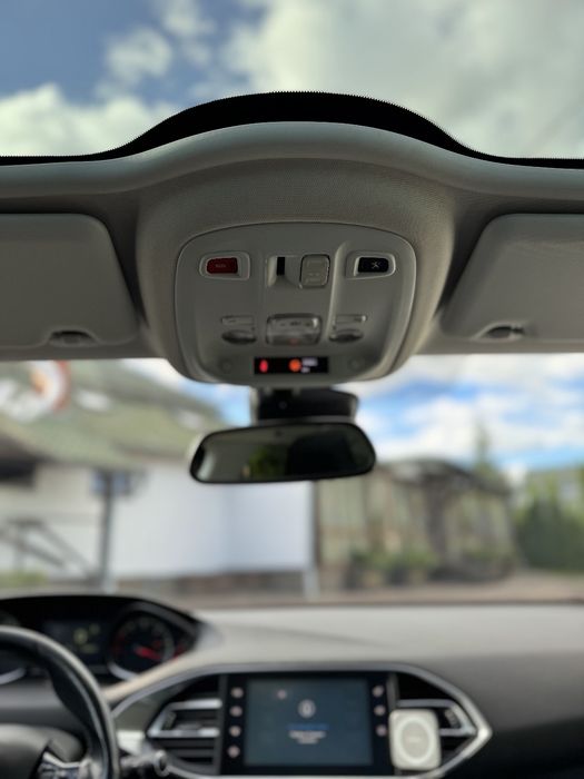 Peugeot 308 2.0hdi 2015 АВТОМАТ